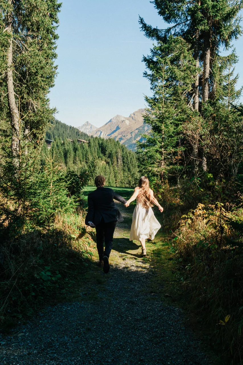 Johanna & Alex at an alpine waterfall